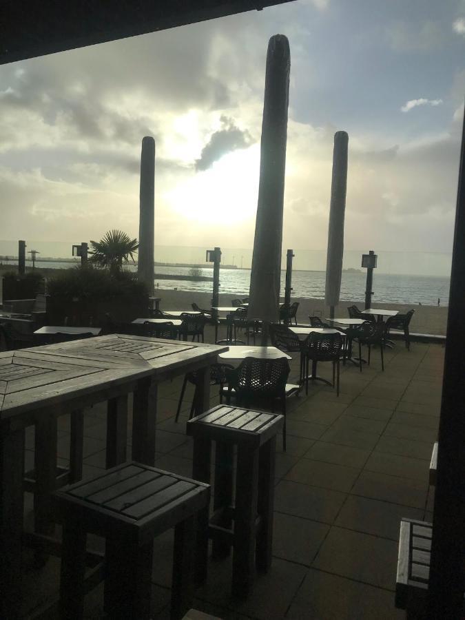Bungalow Kleine Deichperle, Strand Und Deich In Unmittelbarer Naehe! 렘머 외부 사진