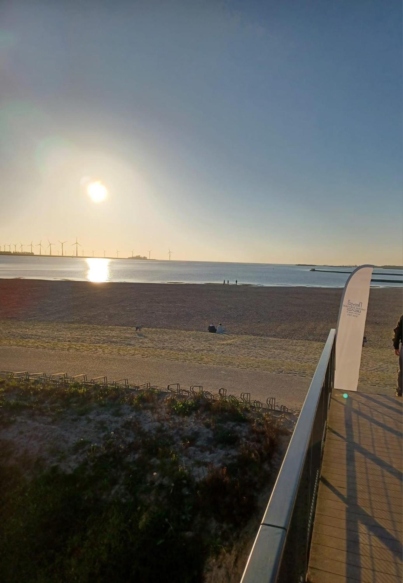Bungalow Kleine Deichperle, Strand Und Deich In Unmittelbarer Naehe! 렘머 외부 사진